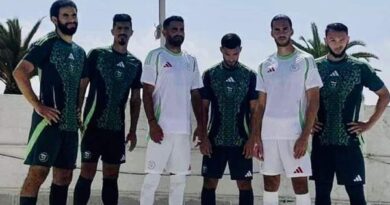 Les nouveaux maillots de l'équipe d'Algérie ont fuité