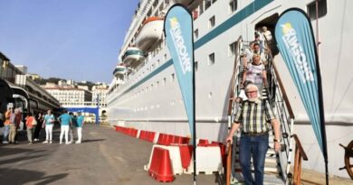 Le bateau de croisière MS AMERA fait escale à Alger