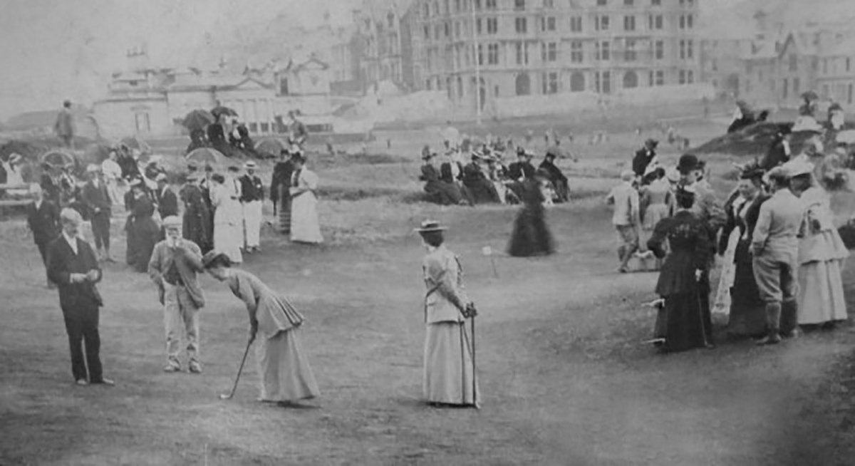 Femmes en train de jouer au minigolf à la fin du 19e siècle.