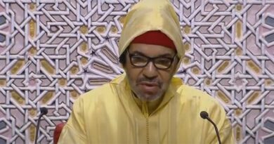 SM le Roi souligne la dynamique positive que connaît l’affaire du Sahara Marocain et le soutien apporté à l’Initiative d’autonomie