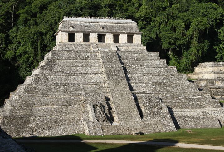 Les deux aventuriers auront comme terrain de recherche les temples de l’ancienne cité maya de Palenque au Mexique.