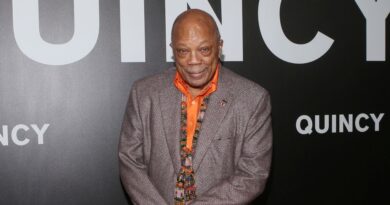 Après le décès de Quincy Jones, les hommages s’accumulent