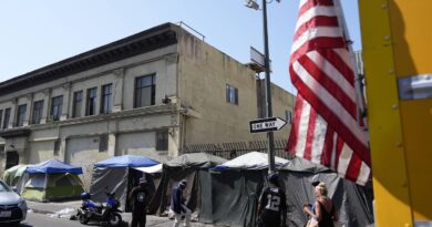 Etats-Unis : Un homme nu depuis six mois sous le plancher d'une maison près de Los Angeles