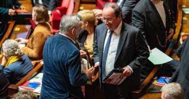 François Hollande à l’Assemblée, un député « normal » plein d’ambitions… pour 2027 ?