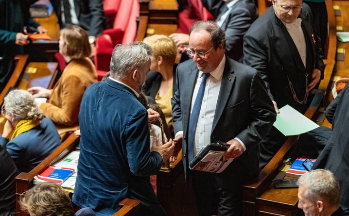 François Hollande à l’Assemblée, un député « normal » plein d’ambitions… pour 2027 ?