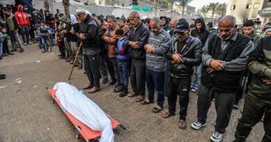 Guerre au Proche-Orient : Israël bombarde un hôpital et des camps de réfugiés à Gaza, 11 morts « dont des enfants »