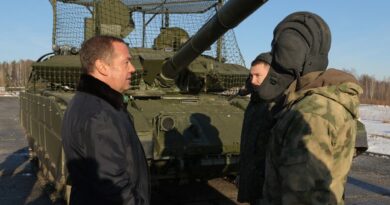 Guerre en Ukraine : La Russie dépense sans compter pour son armée et se fâche avec l’Allemagne