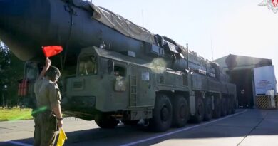 Guerre en Ukraine : « L’arsenal nucléaire russe est immense et prêt à être utilisé », assure un déserteur