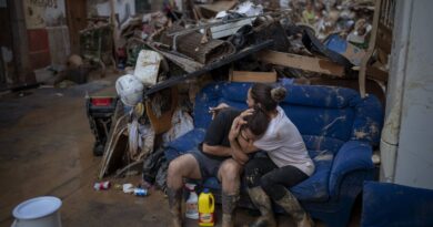 Inondations en Espagne : Plan d’aide de 10 milliards pour un royaume traumatisé par les 219 morts et 89 disparus