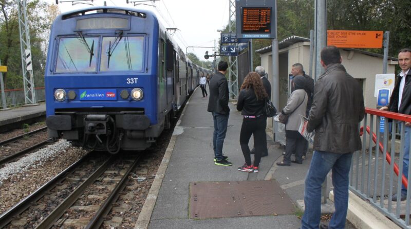 Nanterre : Un agent RATP mis en examen pour violences volontaires après avoir bousculé un jeune sous un RER