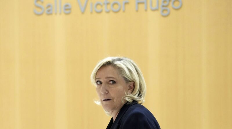 Procès du RN : A l’heure des réquisitions, que risque Marine Le Pen ?