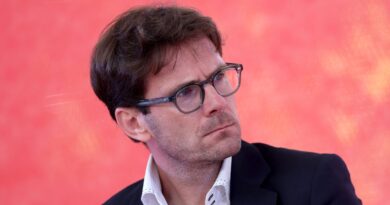 Rouen : Le maire socialiste Nicolas Mayer-Rossignol révèle être atteint d’un cancer de la vessie