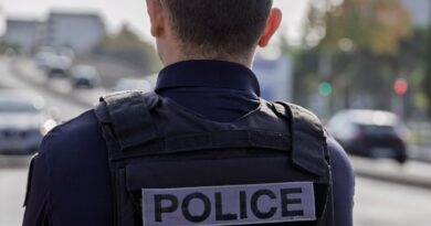 Saint-Étienne : Un homme menaçant et armé de couteaux tué par un policier