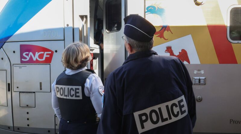 SDF tué à coups de parpaing à Lyon : Un homme arrêté dans un train à Toulon, soupçonné d’autres meurtres et agressions