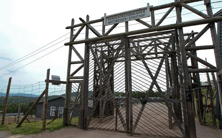 Seconde Guerre mondiale : Comment un « Warum » a sauvé Henri Mosson, 100 ans, dans le seul camp de concentration français