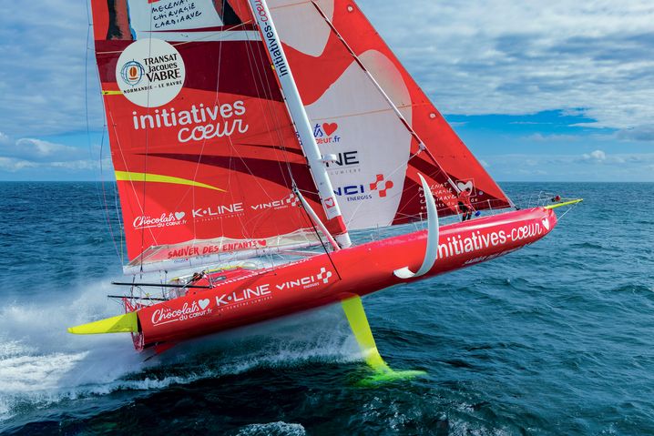 Le nouvel Imoca Initiatives Coeur de Samantha Davies fait partie des plus beaux bateaux à foils de la flotte qui prendra le départ du Vendée Globe le 10 novembre.