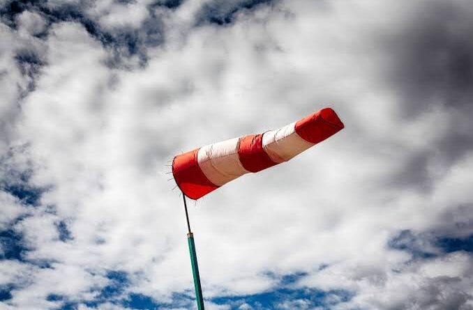 Alerte météo : vents violents attendus dans plusieurs wilayas