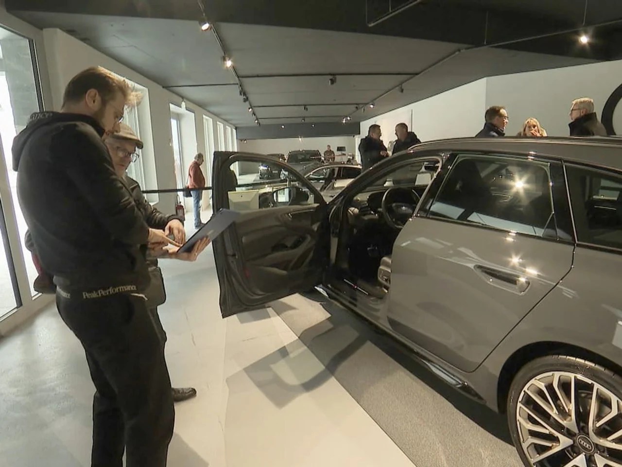 La marque automobile allemande Audi espère attirer de nouveaux clients avec un showroom dans la Furkagasse.