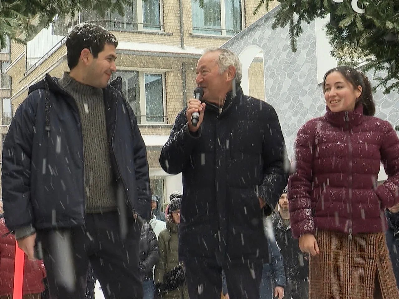 Samih Sawiris a profité de l'ouverture de la Furkagasse pour lancer une offensive de charme et s'est montré avec deux de ses cinq enfants.