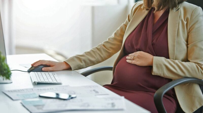 Bonne nouvelle pour les femmes actives : vers la prolongation du congé de maternité en 2025