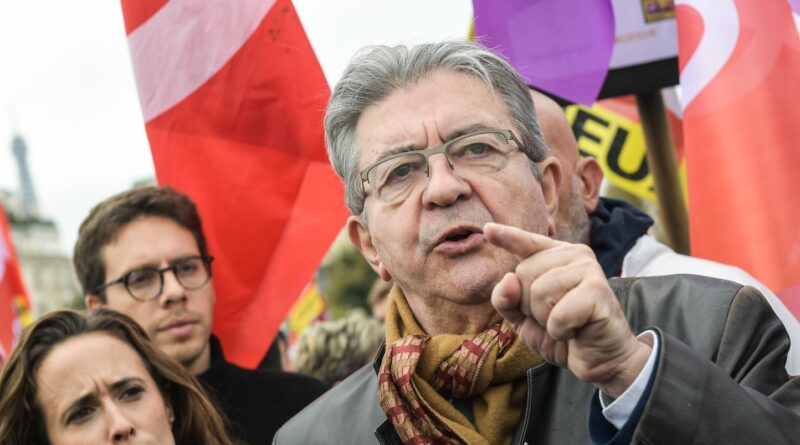 Cyclone à Mayotte : Jean-Luc Mélenchon dénonce « le mépris de classe qui a tué »