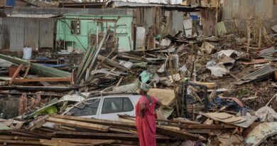 Cyclone à Mayotte : « Quatre jours d’angoisse, c’est long »… L’attente des Mahorais sans nouvelle de leurs proches