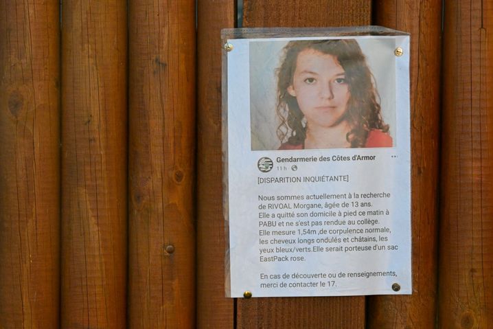 Un appel à témoins a été lancé pour retrouver Morgane Rivoal, 13 ans, portée disparue à Pabu (Côtes-d'Armor) le 25 novembre. Une adresse mail a été créée : morgane@gendarmerie.interieur.gouv.fr