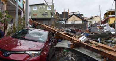 EN DIRECT Cyclone à Mayotte : L’archipel a passé une première nuit sous couvre-feu…