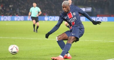 EN DIRECT Salzbourg - PSG : Paris doit gagner pour éviter le drame... L'odeur du sang vous intéresse... Suivez le match avec nous