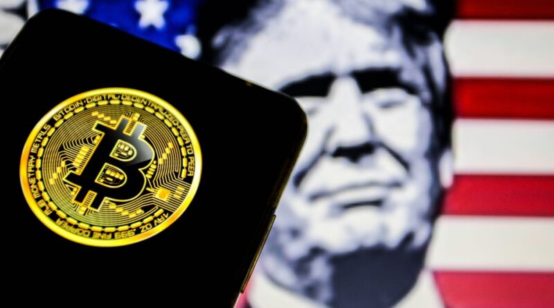 Etats-Unis : « Il n’y a pas de quoi !!! »… Trump s’attribue le franchissement des 100.000 dollars par le bitcoin