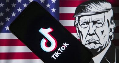 Etats-Unis : Trump demande à la Cour suprême de suspendre la loi menaçant d’interdire TikTok