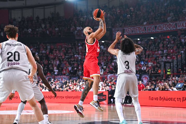 Auteur d'une excellente prestation, Evan Fournier a donné du fil à retordre aux Parisiens. 