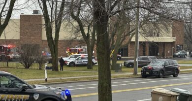 Fusillade dans le Wisconsin : Au moins trois morts dans une école chrétienne, le suspect retrouvé mort