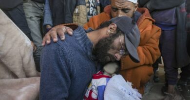 Guerre au Proche-Orient : Un nourrisson mort de froid et sept morts dans un bombardement d’hôpital à Gaza