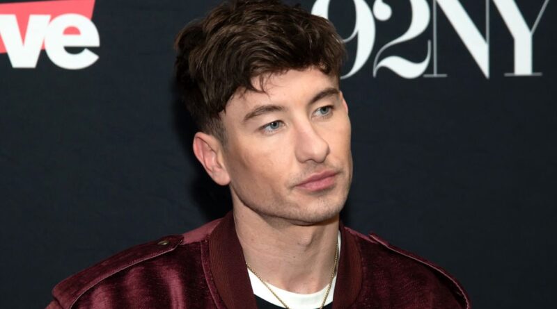 Harcelé par des fans depuis les rumeurs de rupture avec Sabrina Carpenter, Barry Keoghan réagit fermement