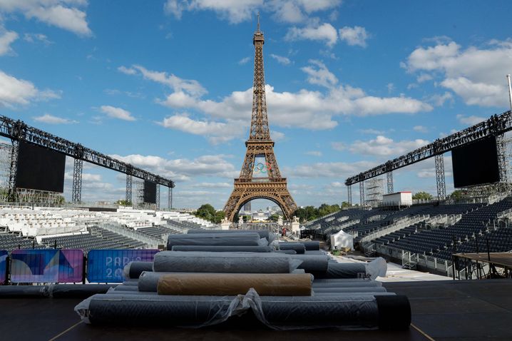 Le Parc des champions permettra au public de célébrer les médaillés sous les yeux de la Tour Eiffel.