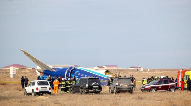 Kazakhstan : Survivants, origines, trajet… Que sait-on du crash de l’avion d’Azerbaijan Airlines ?