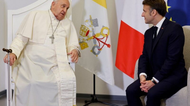 Laïcité, rencontre avec Macron… Ce qu’il faut retenir du voyage du pape en Corse