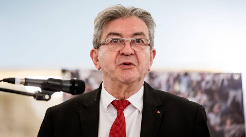 Loiret : La résidence secondaire de Jean-Luc Mélenchon dégradée, des tags insultants découverts