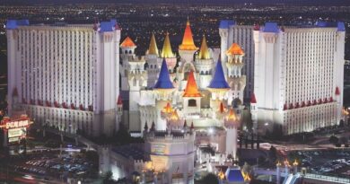 Noël à Las Vegas : Ripaille, chevaliers et baston… Bienvenue au réveillon médiéval du casino Excalibur