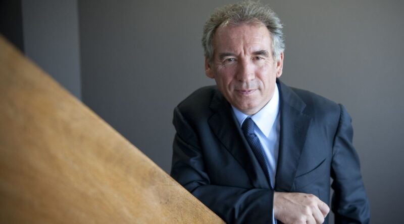 Nouveau Premier ministre : Qui est François Bayrou ?