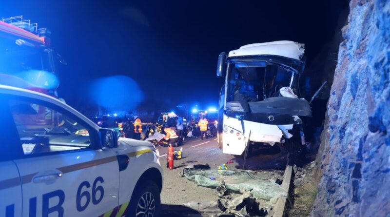 Pyrénées-Orientales : Victimes, route sinueuse, enquête… Le point sur l’accident de car à Porté-Puymorens