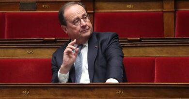 Réforme des retraites, remboursements médicaux... François Hollande poses ses conditions