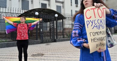 Russie : Un organisateur de « voyages LGBT » retrouvé mort en prison