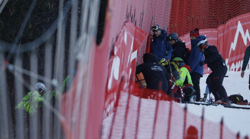 Ski alpin : Cyprien Sarrazin « reste sous anesthésie » après son opération, qui s’est bien passée