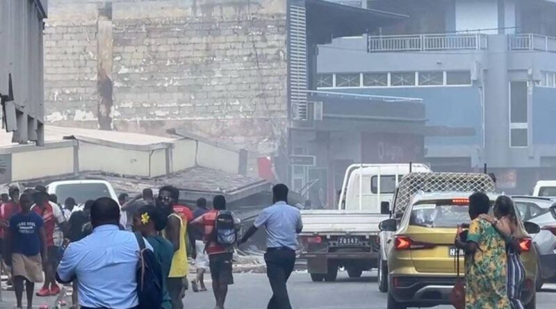 Vanuatu : Un puissant séisme fait au moins 14 morts, course contre la montre pour retrouver des survivants