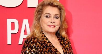 Catherine Deneuve évoque l’AVC dont elle a été victime en 2019 sur un plateau de tournage