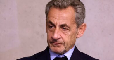 Condamné, pourquoi Nicolas Sarkozy a pu partir en vacances aux Seychelles