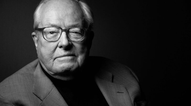 EN DIRECT Mort de Jean-Marie Le Pen : Il a joué un « rôle dans la vie publique » qui « relève désormais du jugement de l’Histoire », réagit l’Elysée…