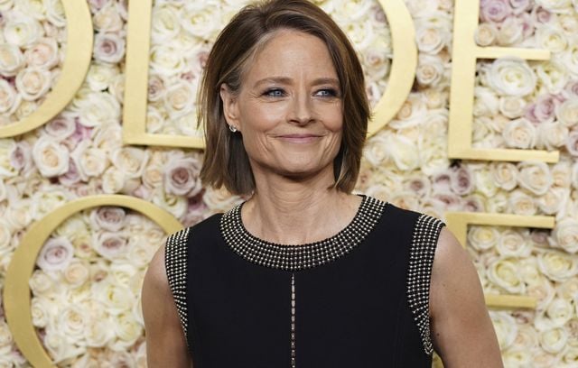 Reçue 5/5. Le trophée de la meilleure actrice dans un film de télévision ou une mini-série est revenue à Jodie Foster, pour son rôle dans « True Detective : Night Country ». La star de « Taxi Driver » et du « Seigneur des anneaux » a décroché au passage le cinquième Golden Globes de sa riche carrière.